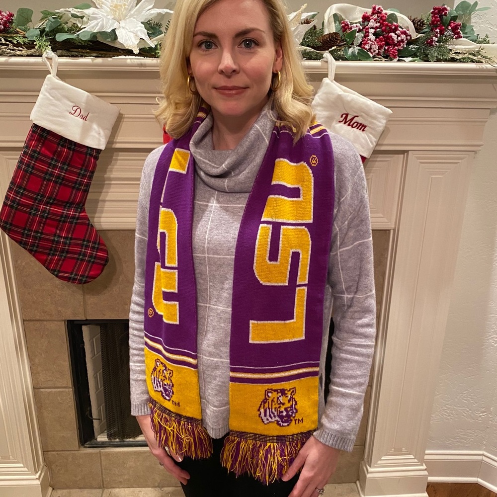 LSU scarf